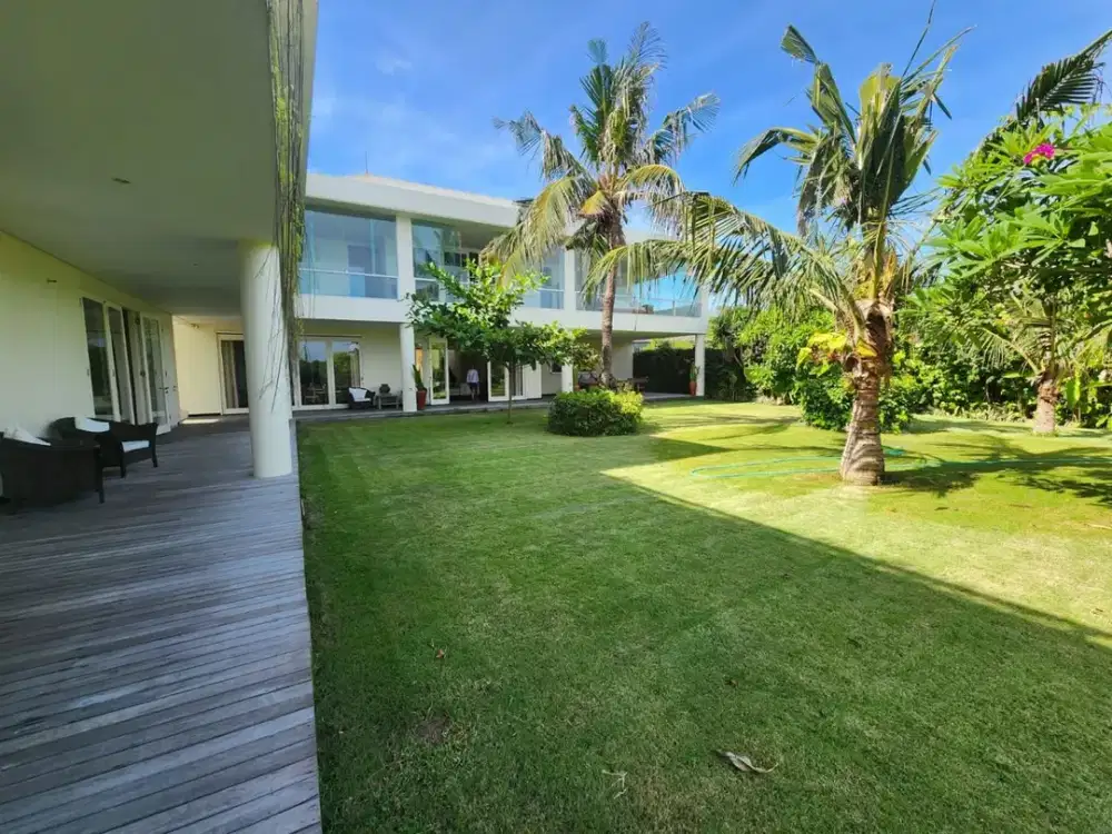 ForSale! BEACHFRONT VILLA in KETEWEL, Gianyar, Bali