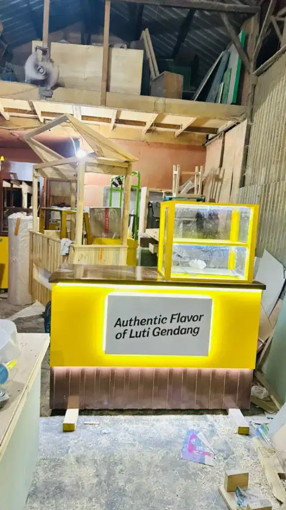 Lowongan untuk kasir merangkap