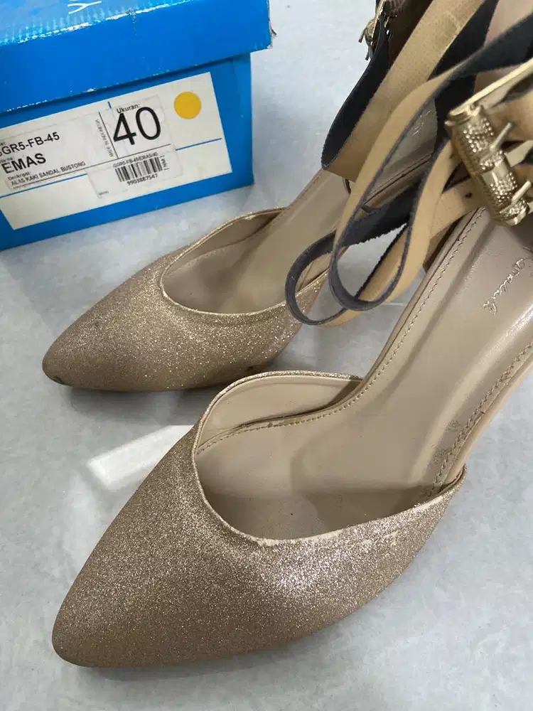 Bustong yongki kumaladi