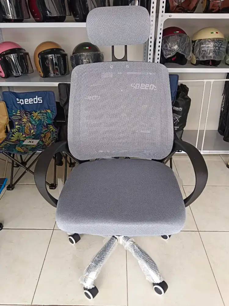 Kursi Kantor/Belajar/Kerja Hidrolik Putar Ergonomis Sandaran Kepala