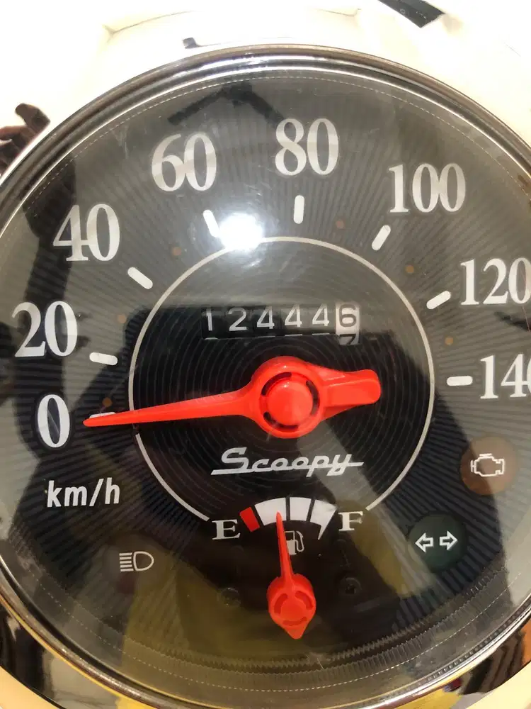 Scoopy Fi Stylish Pmk.2015 Cream!!