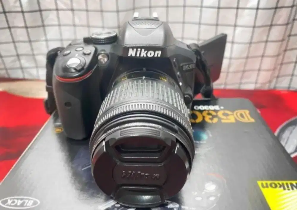 DIJUAL Camera Kamera Second DSLR Nikon D5300 Profesional