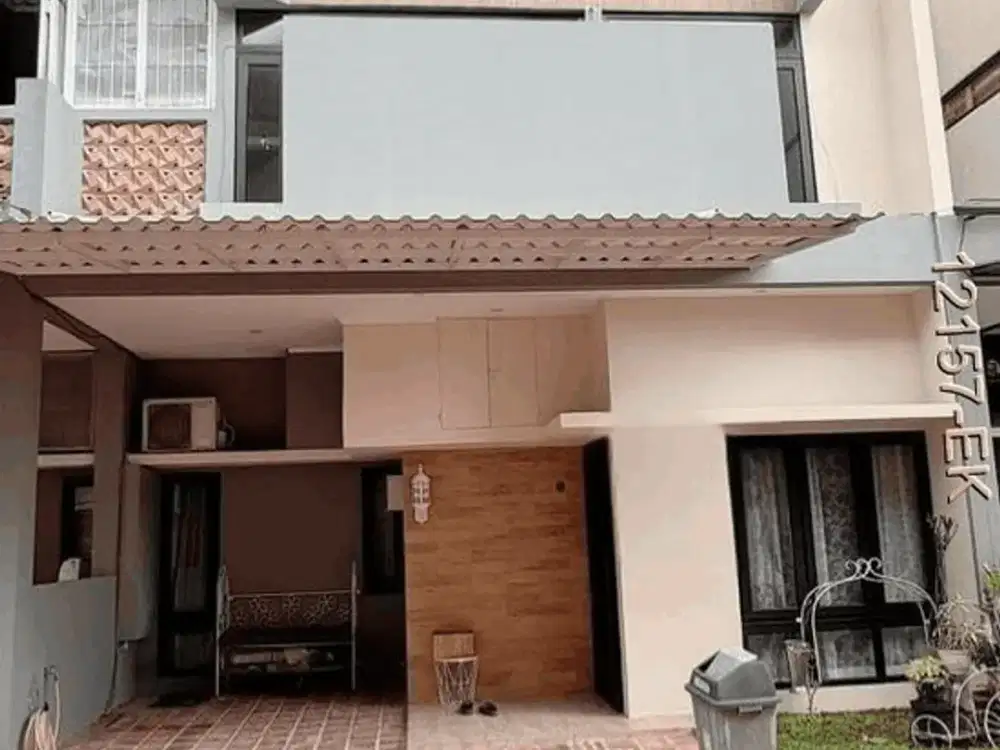 Rumah hommy, bersih, dan sangat terawat, shabby chic. Lingkungan tenang dalam cluster Bintaro Tangerang Selatan