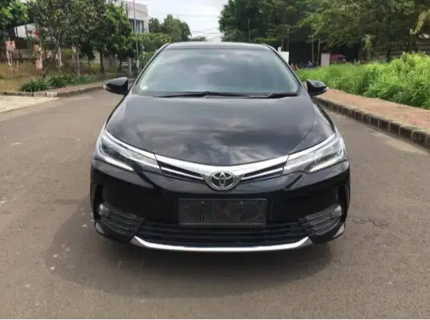 Toyota Altis V 2019