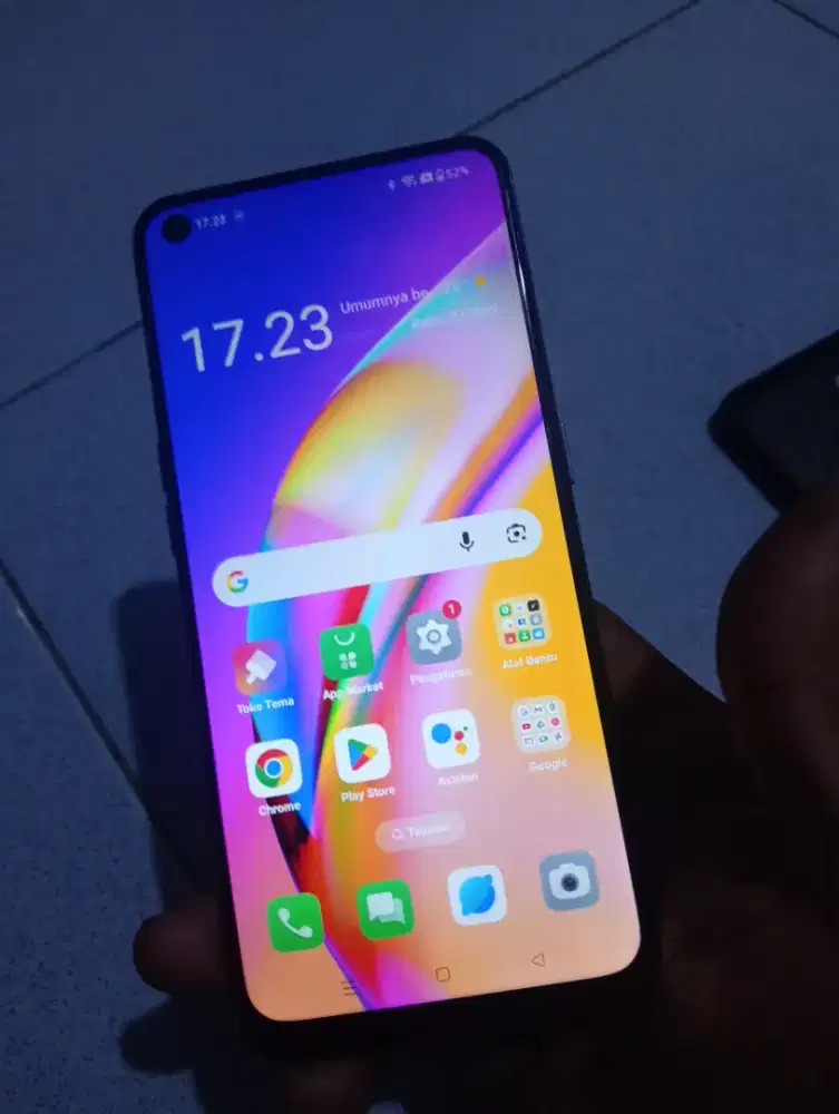 Di jual hp Oppo Retno 5f ram 8 lagi BU