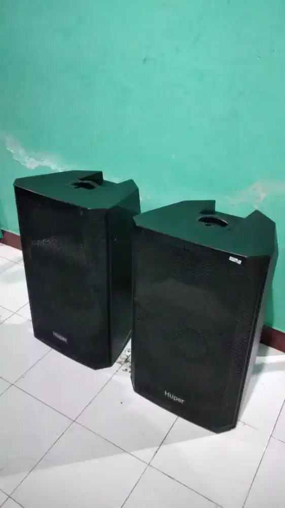 Speaker monitor aktif HUPER 15 inch