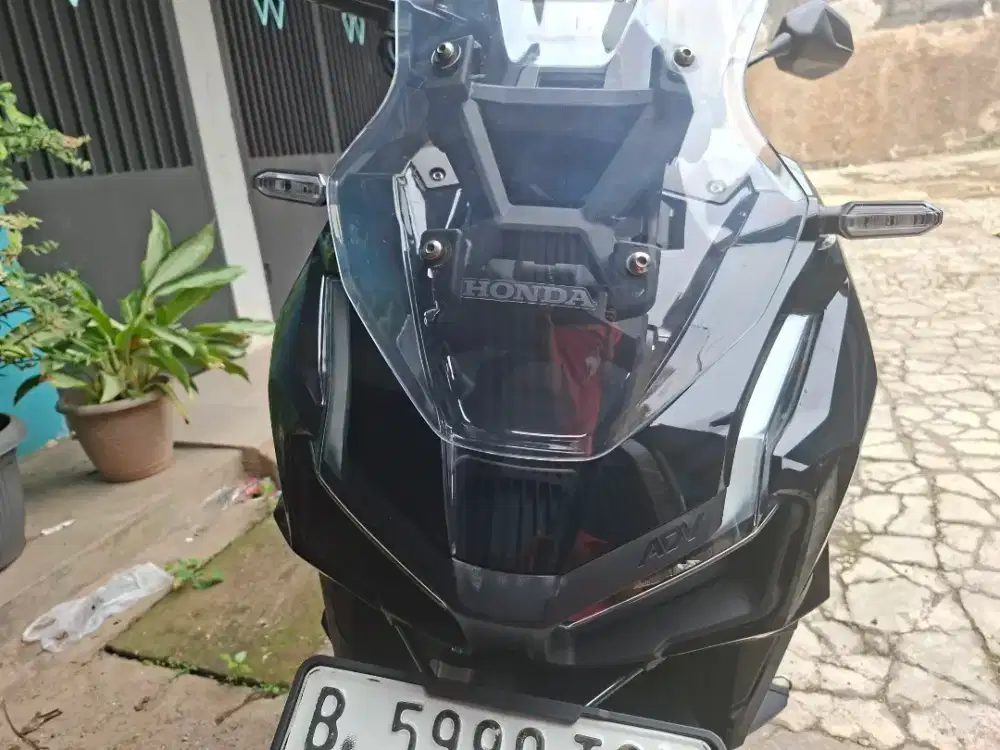 Jual motor adv 160 tahun 2024