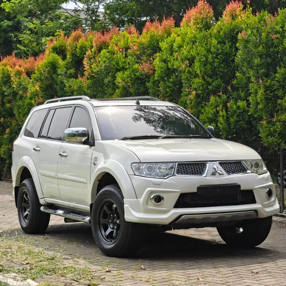 TERMURAH CASH KONDISI ISTIMEWA BANGET PAJERO SPORT DAKAR LIMITED 2013