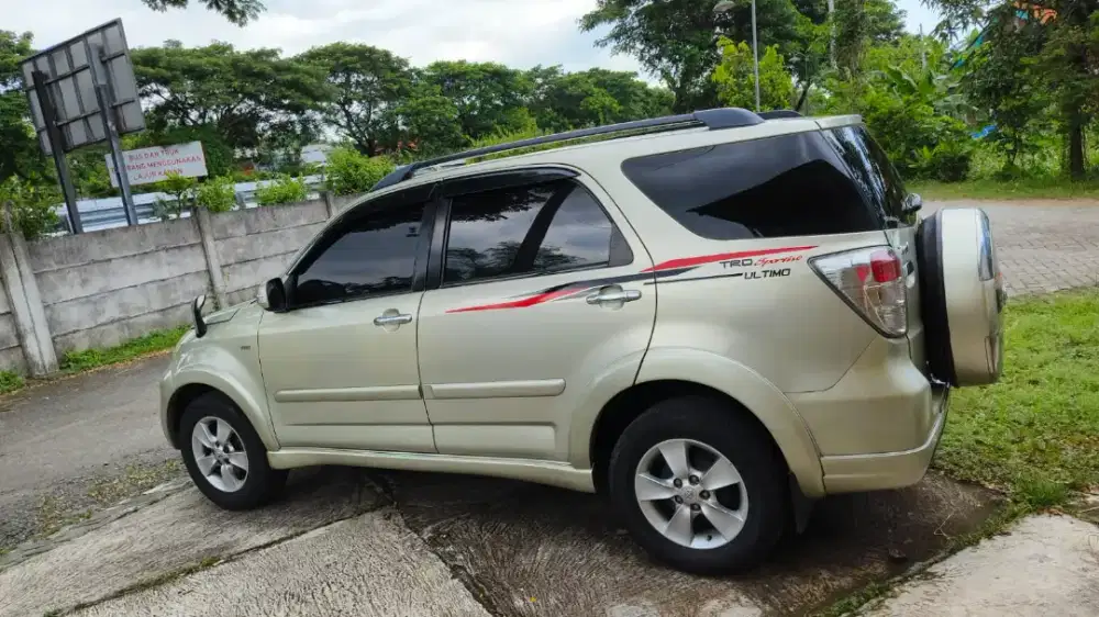 Toyota Rush G AT 1.5cc matic a.n sdri terios
