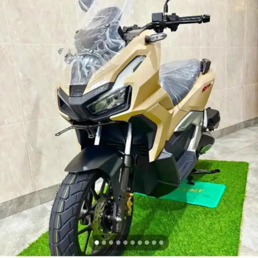 Motor Baru Honda ADV ABS 2025 (KM.0)
