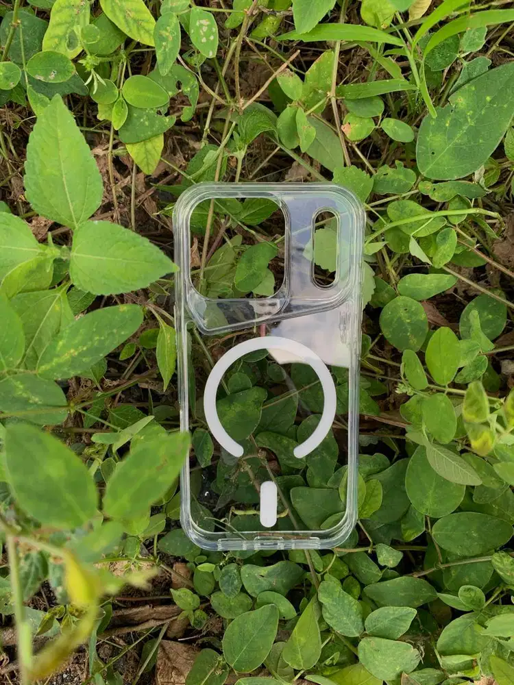 Spigen Crystal Magsafe Case iPhone 17 Pro