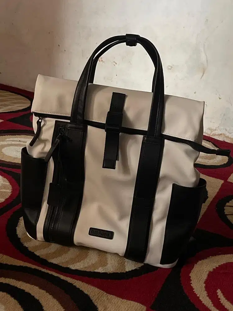 ORI Hush Puppies Tas Pria Qiunton Backpack White