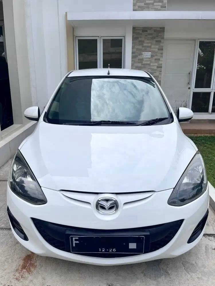 Mazda 2 2011 Bensin
