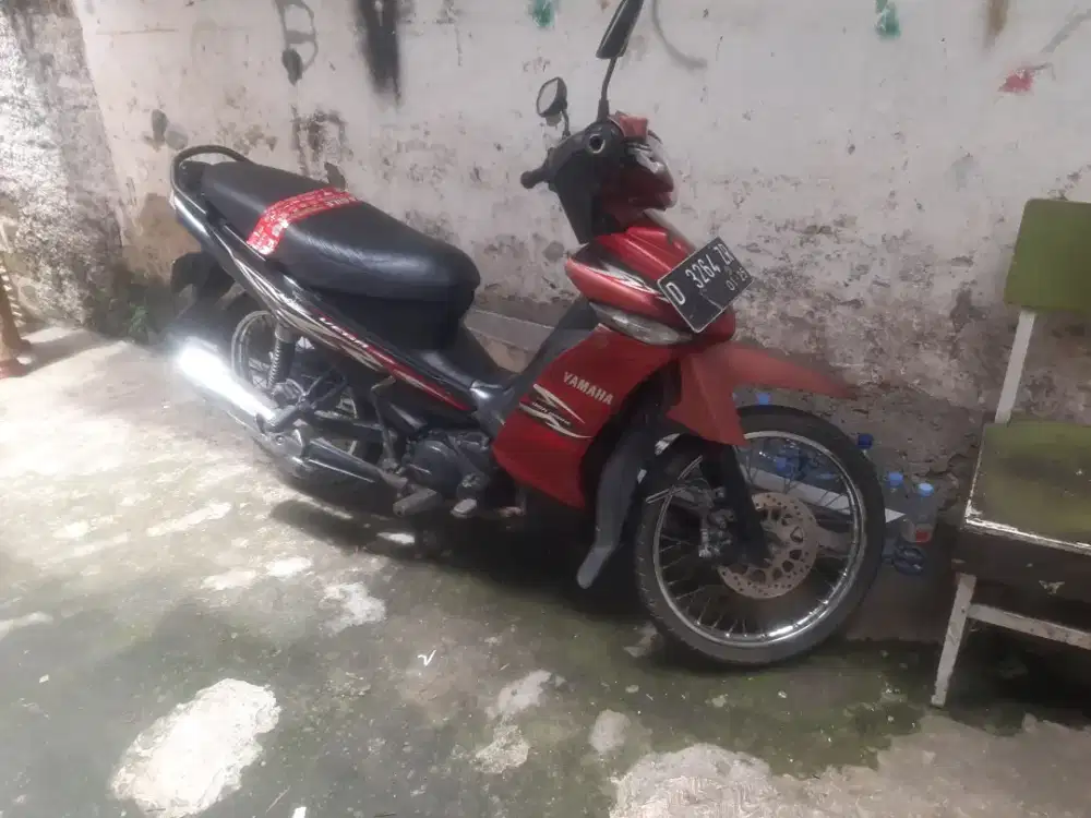 Jual yamaha vega zr thn 2009 surat lengkap pajak/kaleng off