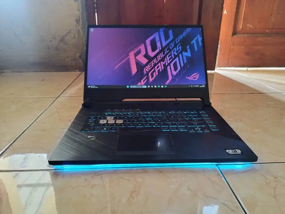 Asus rog strix g531gd i7 9750h gtx 1050 4gb RGB gaming