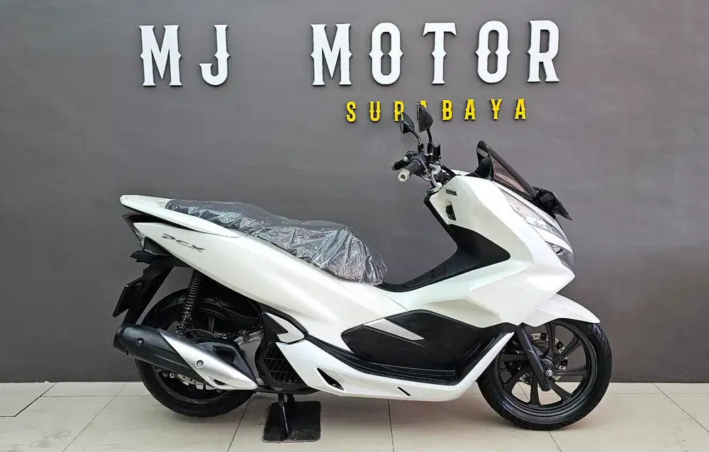 Honda PCX 150 ABS tahun 2018 // KREDIT DP 1.5 JT