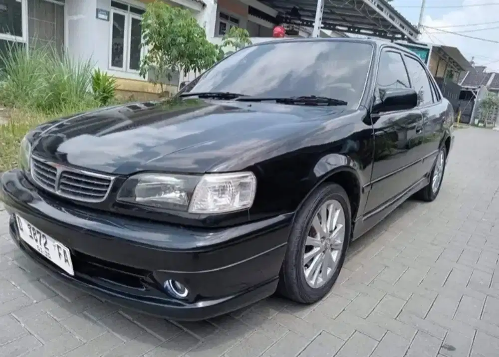 Toyota Corolla 2000 Bensin