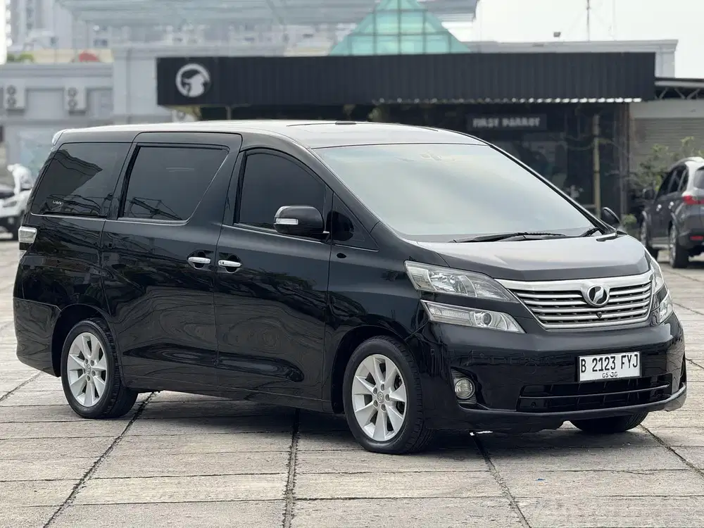 [ RARE Cool Box ] Toyota Vellfire 2.4 V AT 2011