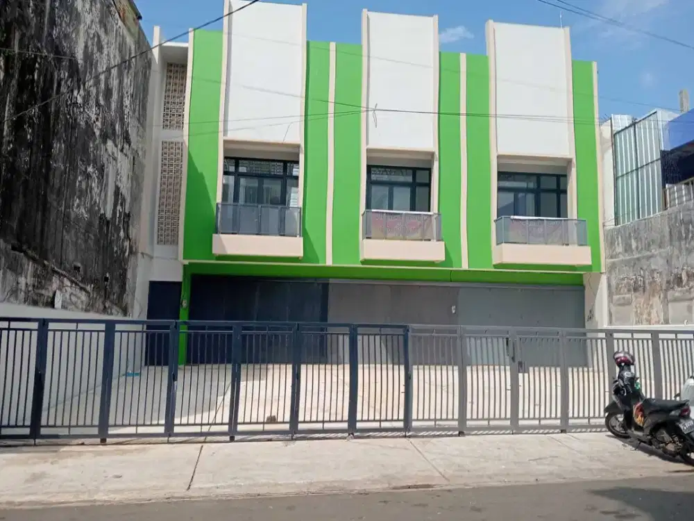 Disewakan Ruko 2.5lt kota Sukabumi Jl Pasar Ciwangi baru di bangun