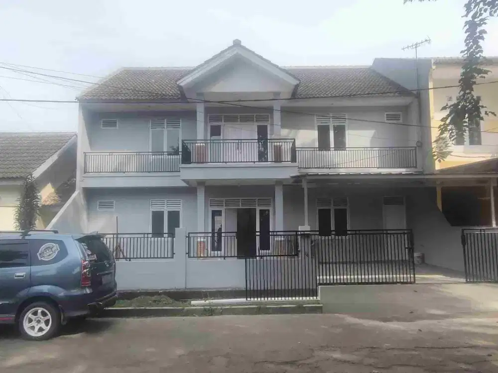 Disewakan rumah murah bangunan baru 2 lantai LT280LB 200 KT 6 carport 2 mobil dekat Galaxy