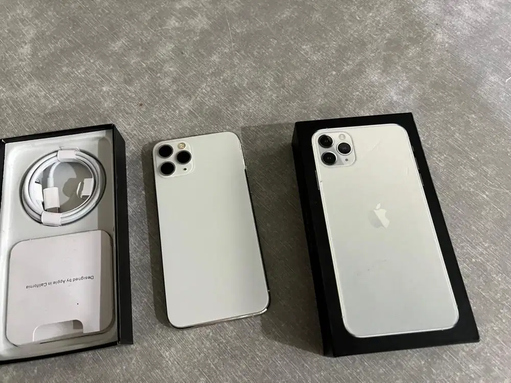 iphone 11 pro 256gb masih ada