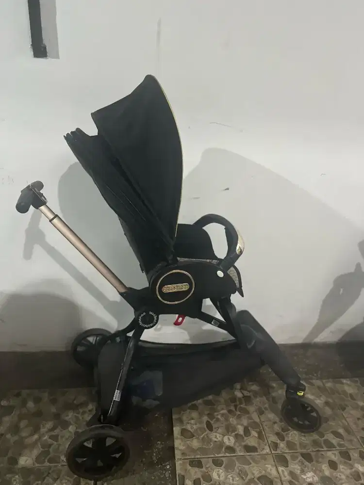 Stroller Baobaohao V9 (black gold)