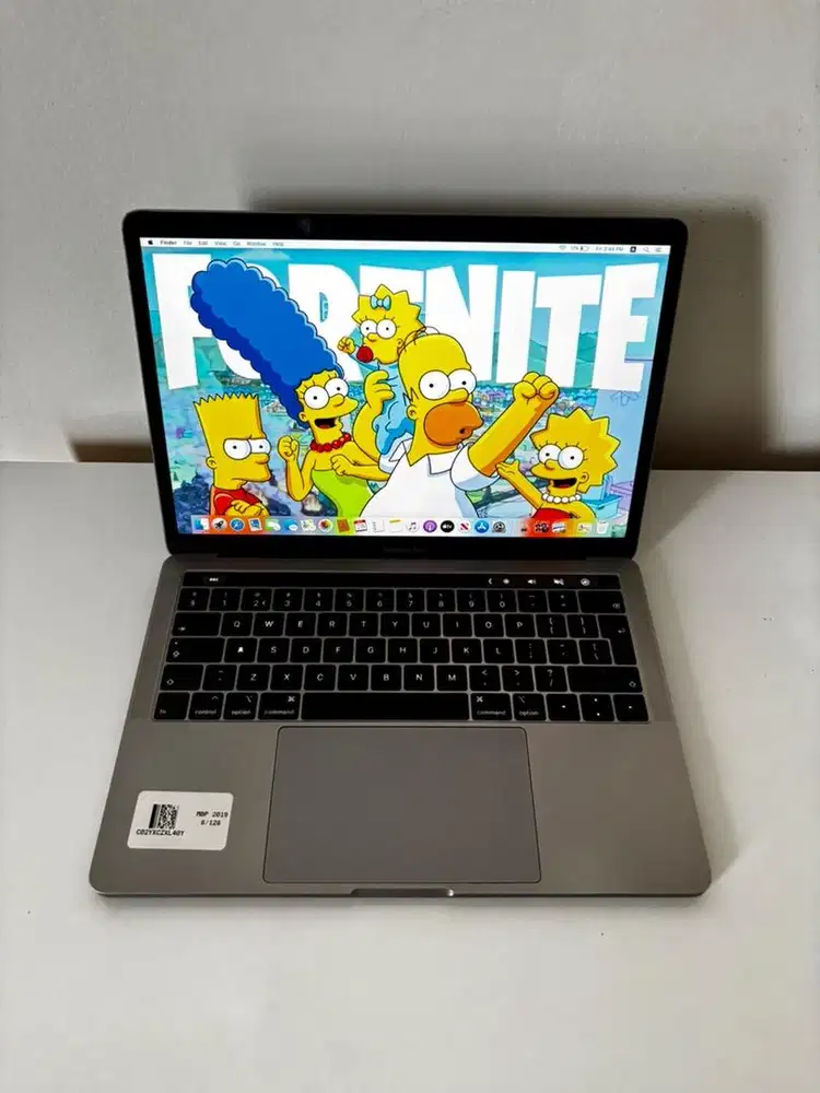 MacBoon Pro 2019 8/128 Second Orginal