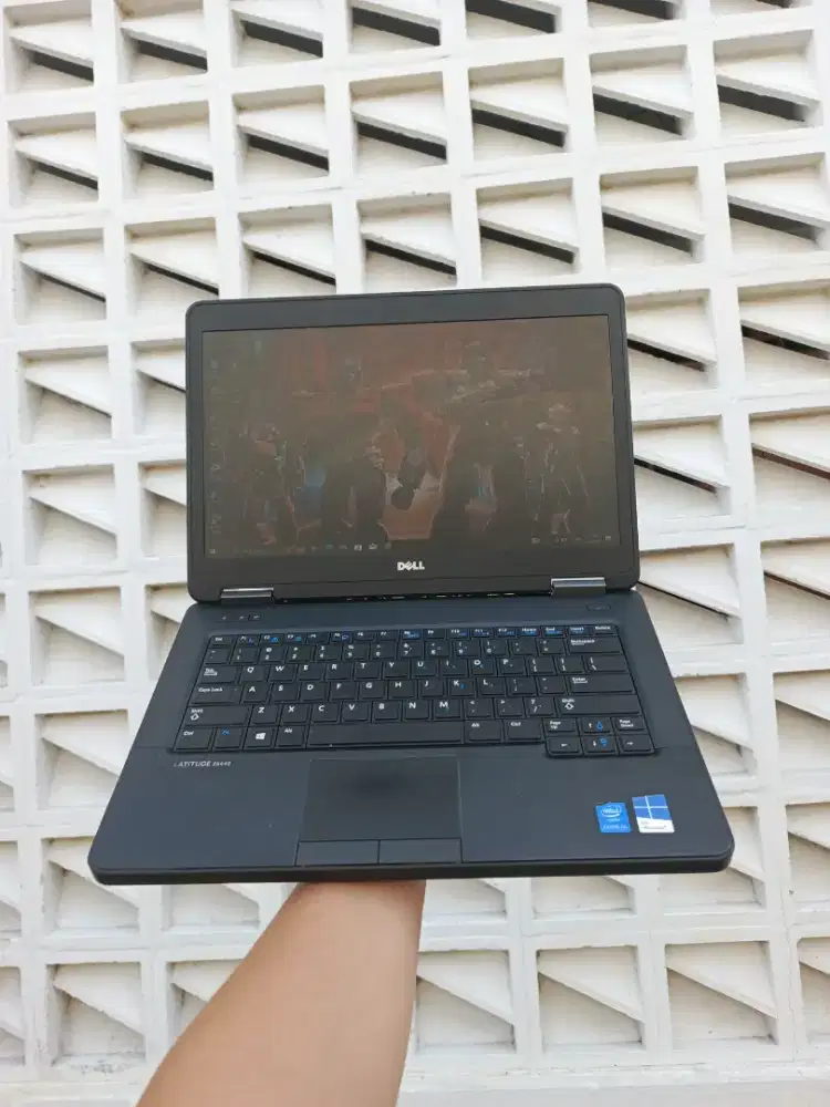 Dell Lattitude E7440 Intel Core i5 Ram 8Gb Mulus Like New