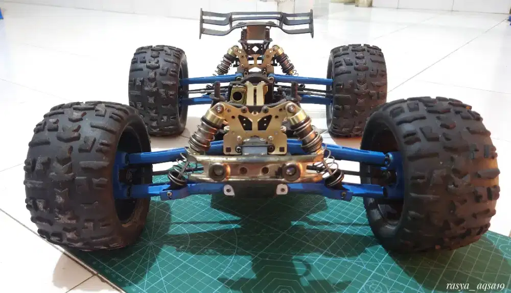 Kit JLB J3 SPEED 1:10 besar