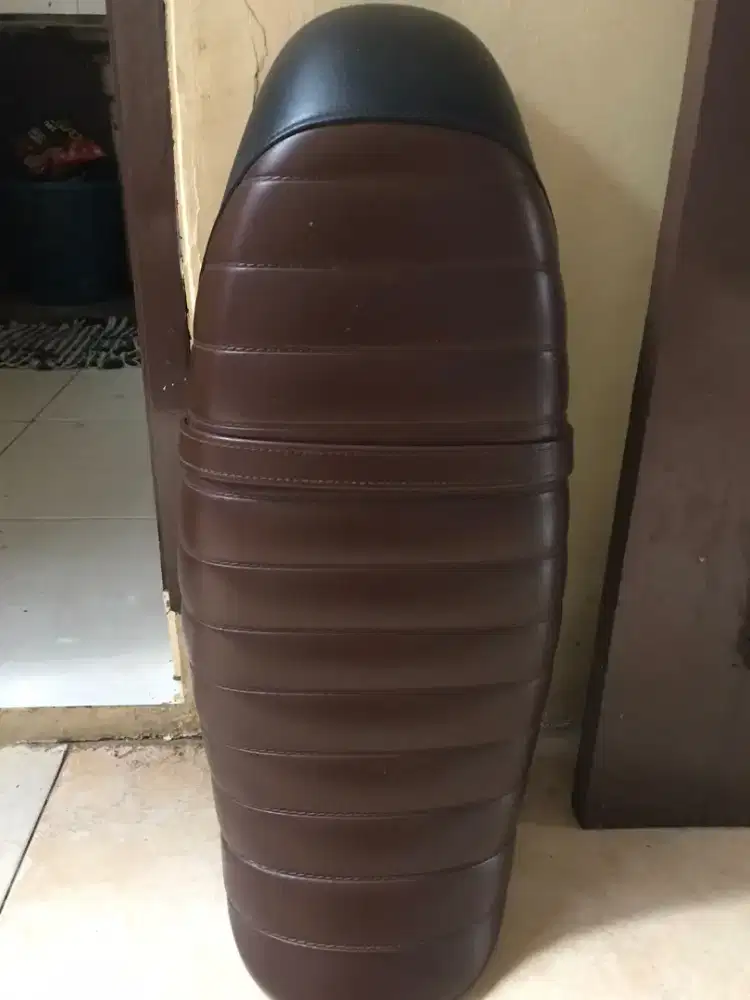 Jok motor kawasaki w 175