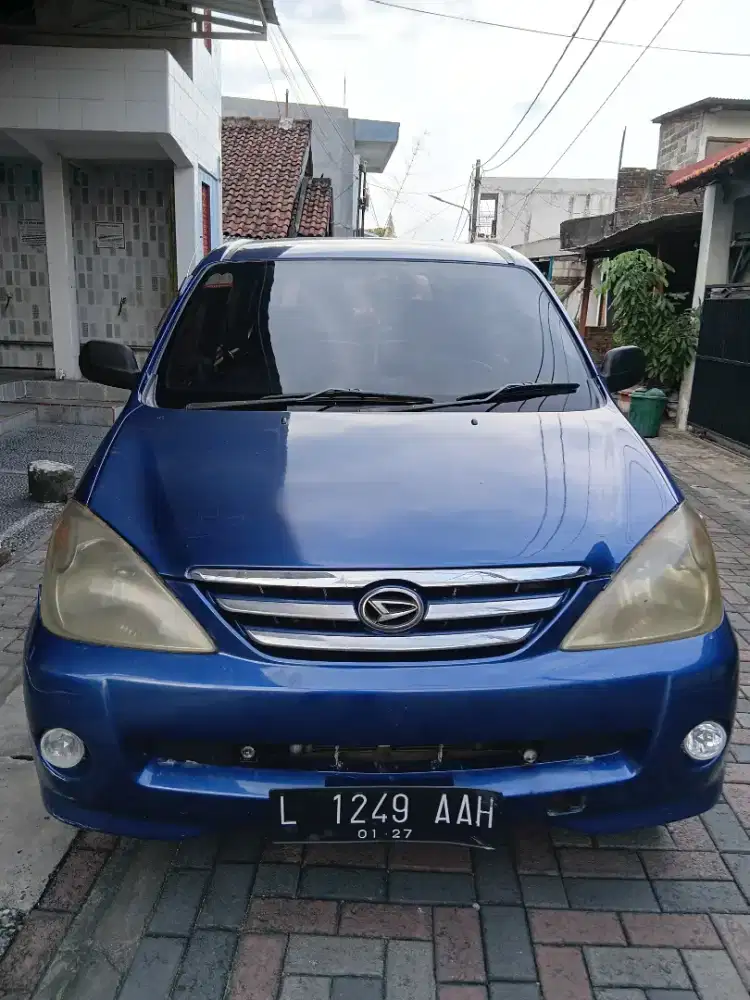 Daihatsu Xenia 2004 Bensin