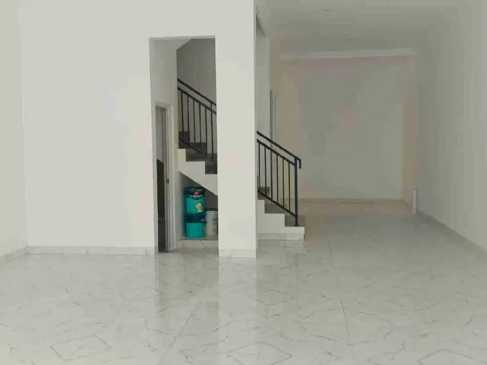 Dijual Rumah Baru Minimalis 3 Lantai