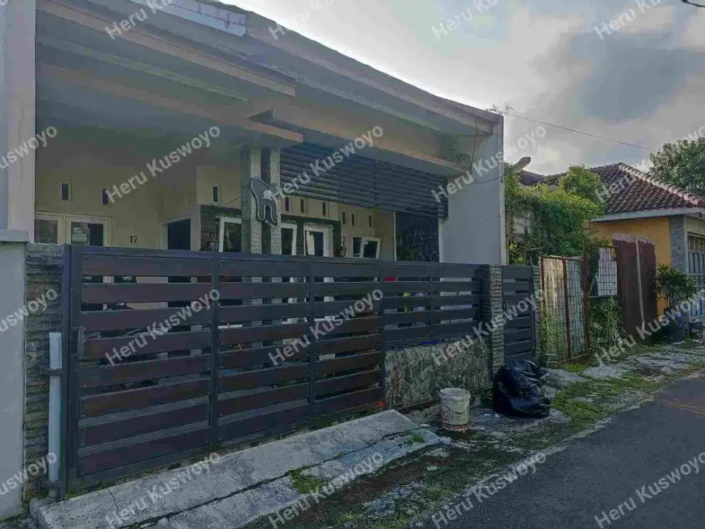 Rumah bonus tanah kompleks GOR Purwokerto