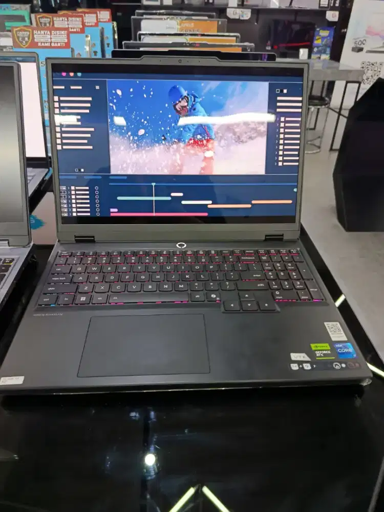 Lenovo Legion 5I OLED Ultra 7 255HX RTX5060 8GB