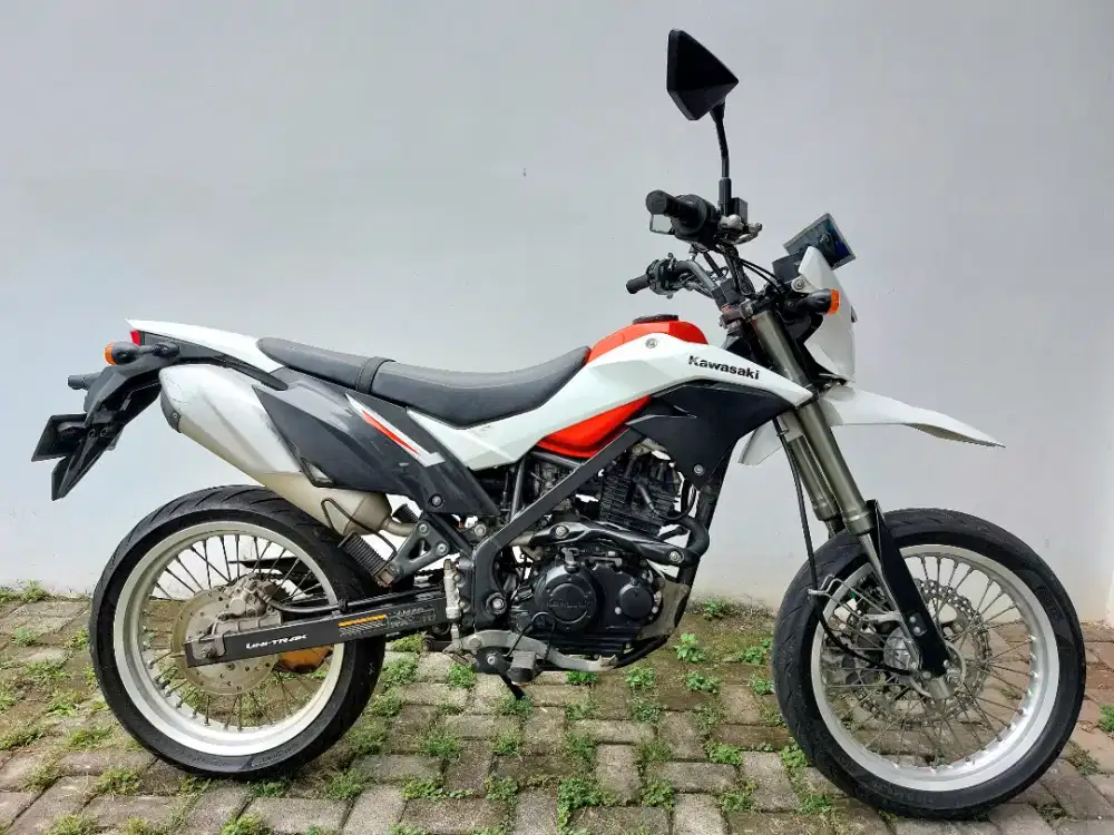 Kawasaki D'tracker 150 2016
