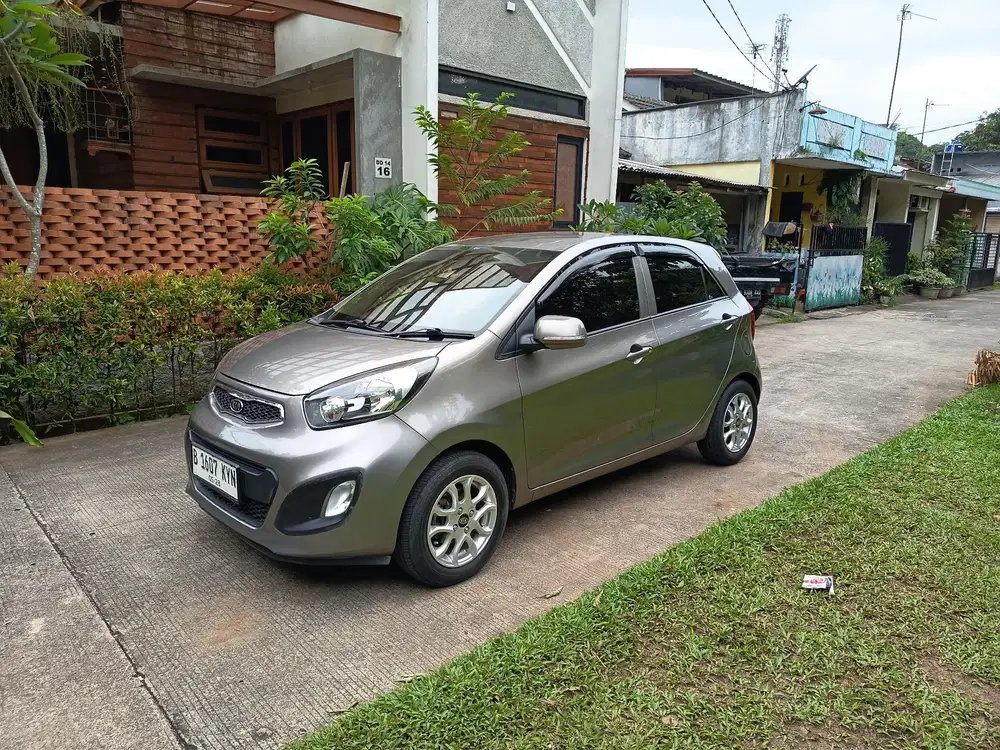 Kia Picanto 2012 Bensin