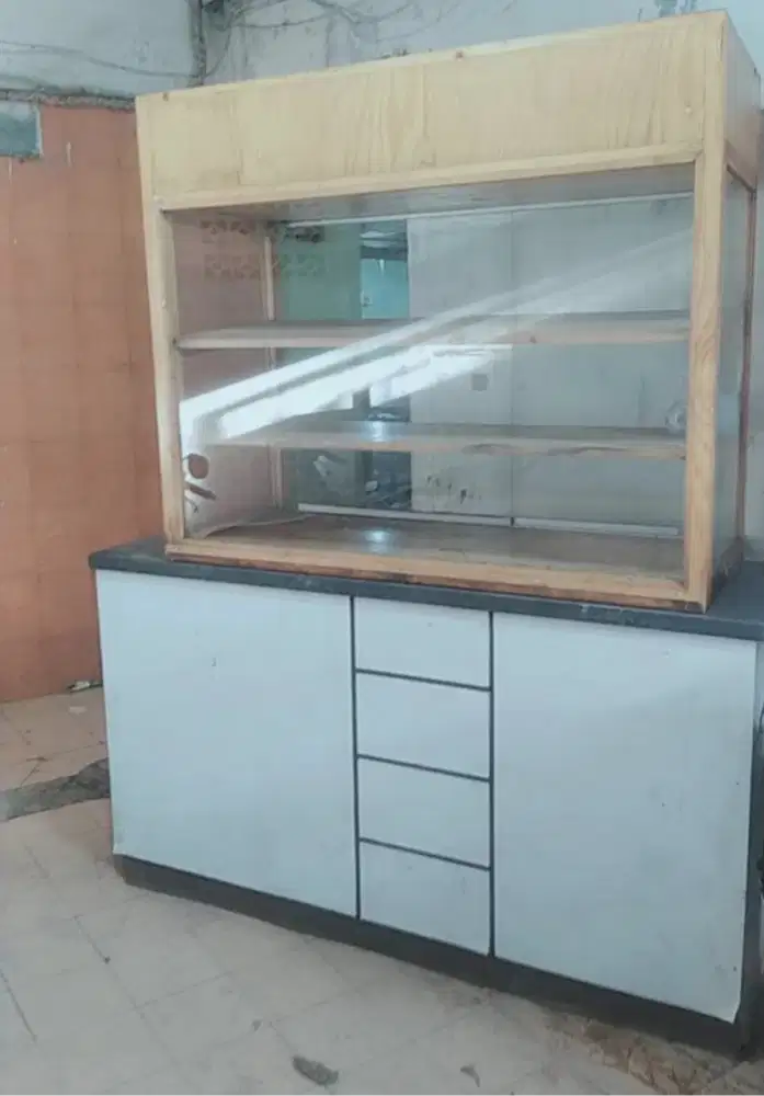 meja rak etalase kaca kayu jati belanda 185x150x50 jualan makanan