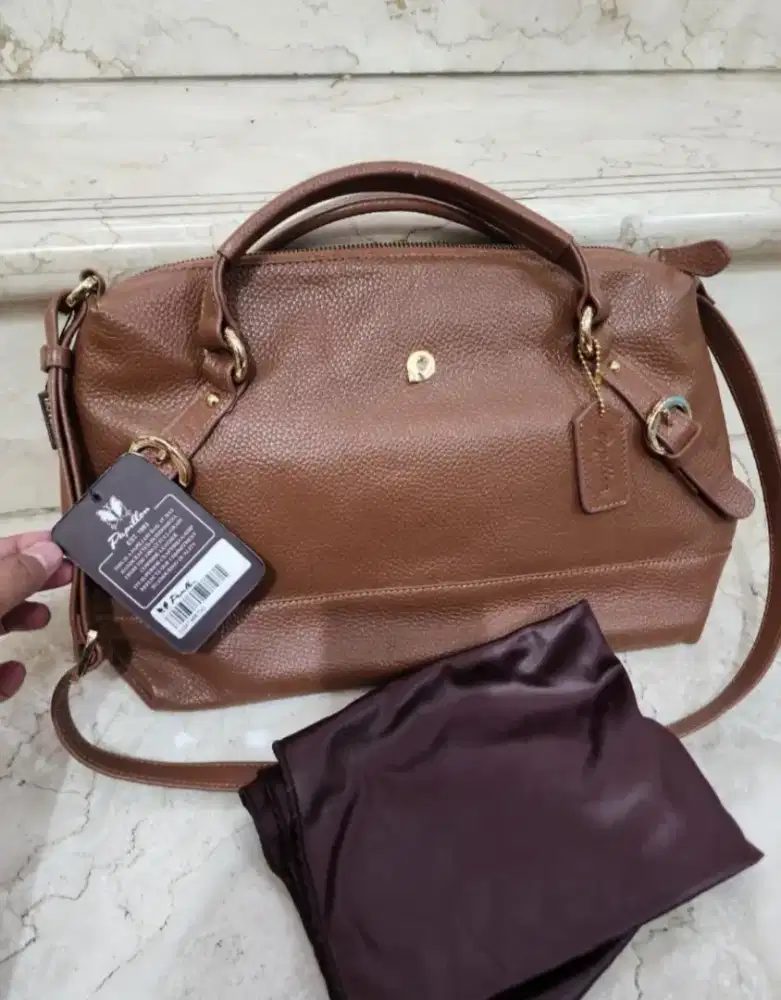papilon leather bag