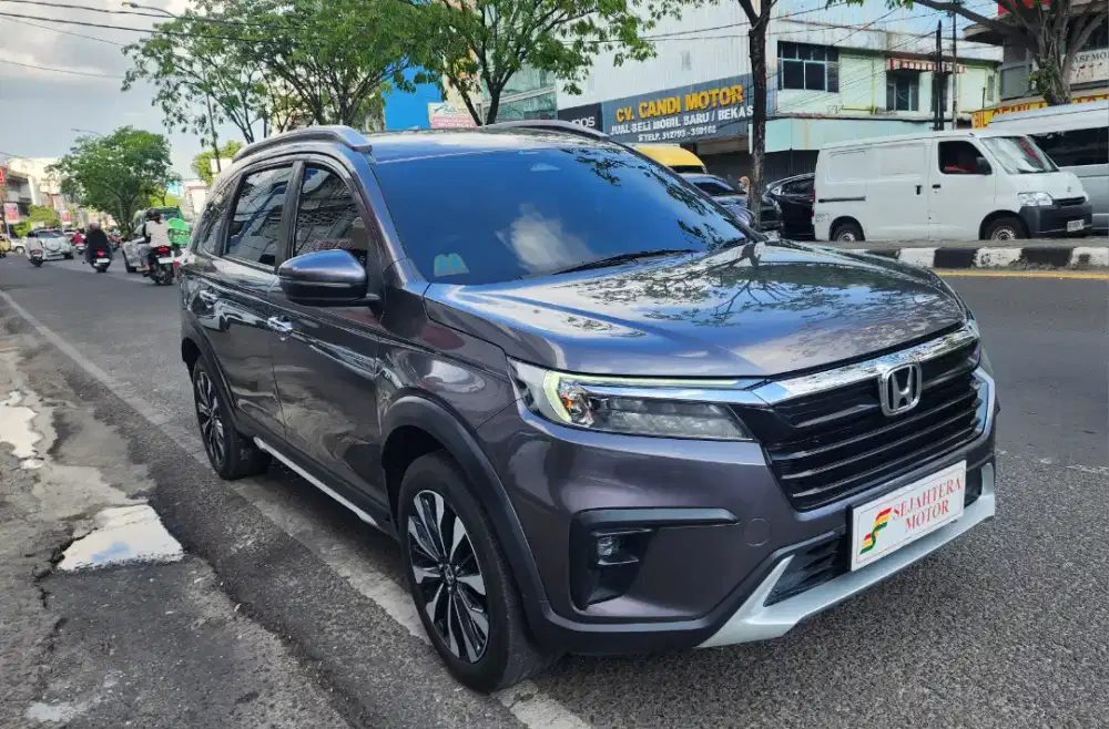 Honda BRV PRESTIGE Sensing 1.5 CVT 2022 BG TGN1 KM LOW 30RB  ORISINIL