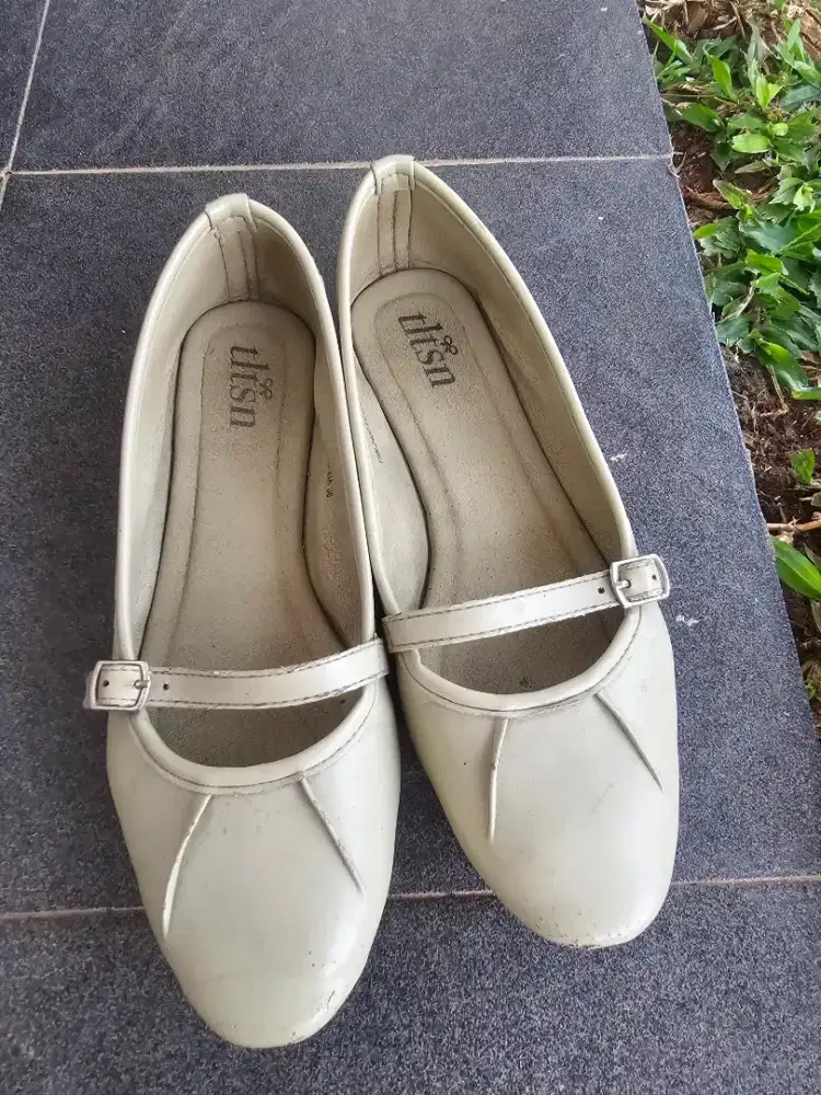 Tlsn Flat Shoes