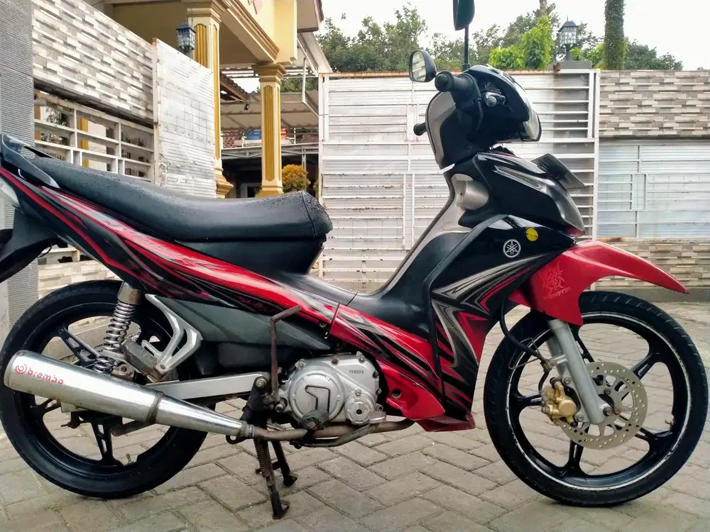 Jupiter Z 2012 lengkap motor sehat walafiat keterangan detail dibawah