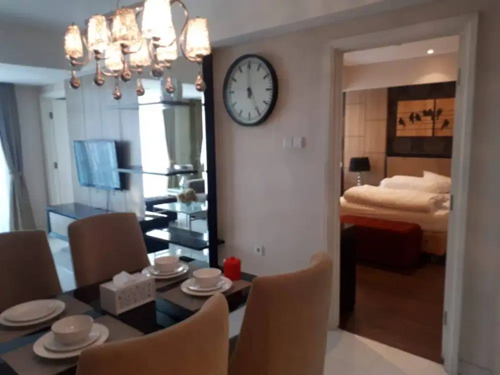 DIJUAL DISEWA APARTEMEN TRILLIUM FULL FURNISH TOWER A 2BR POOL VIEW