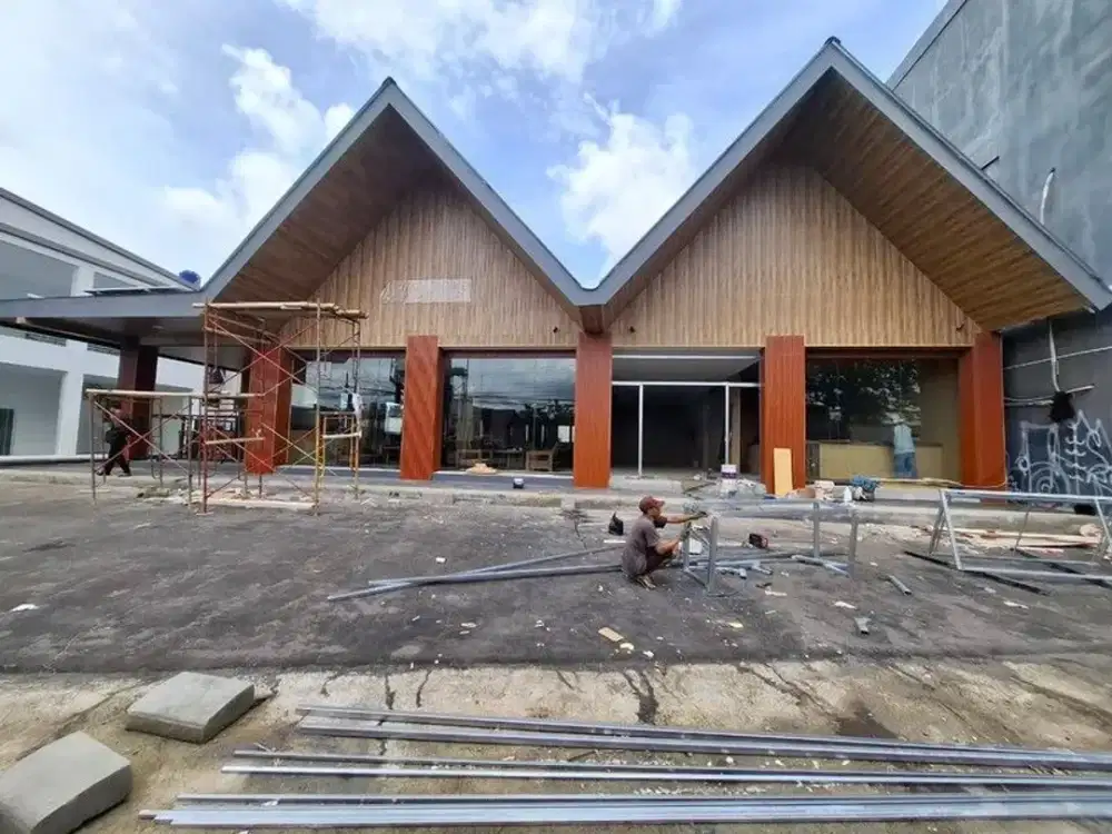 Disewakan Ruang Usaha Bangunan Baru 1.500 Meter Persegi Di Jalan Monjali, Sinduadi, Sleman