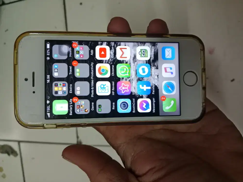 iphone 5S 32gb  lancar jaya TT Bt