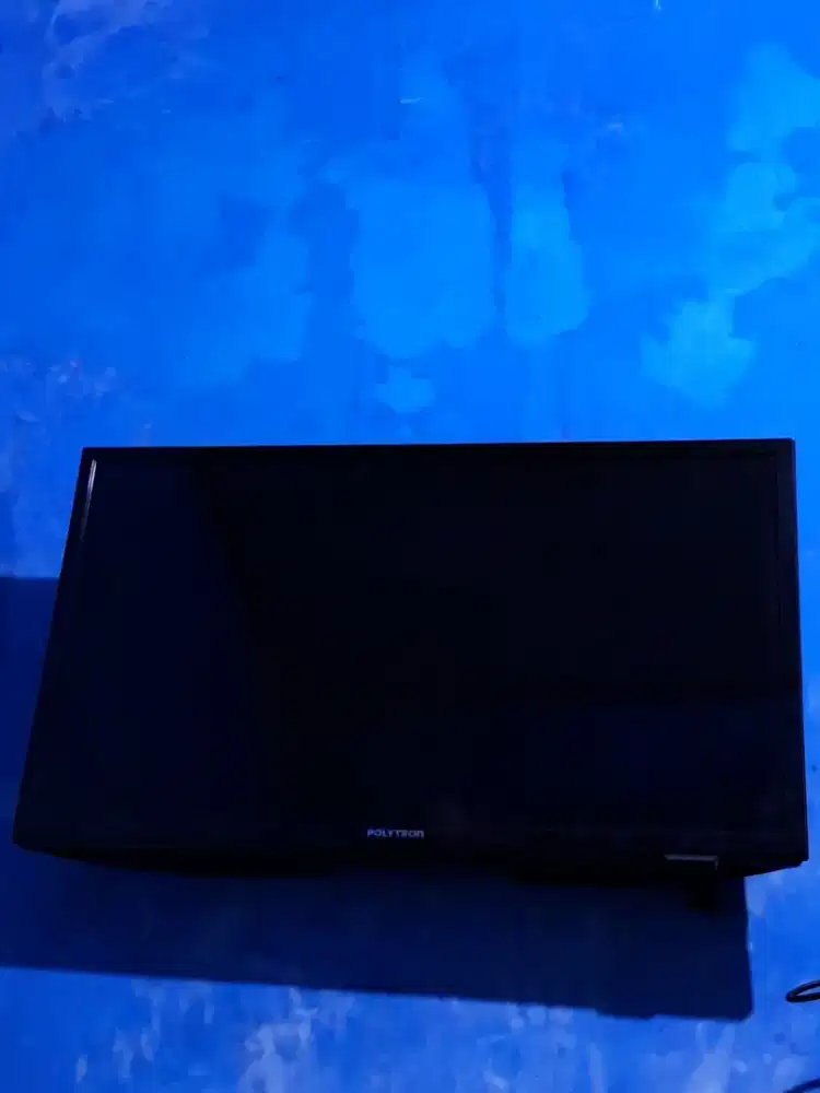 TV Polytron 32 Inch – Mulus Terawat, Harga Hemat!