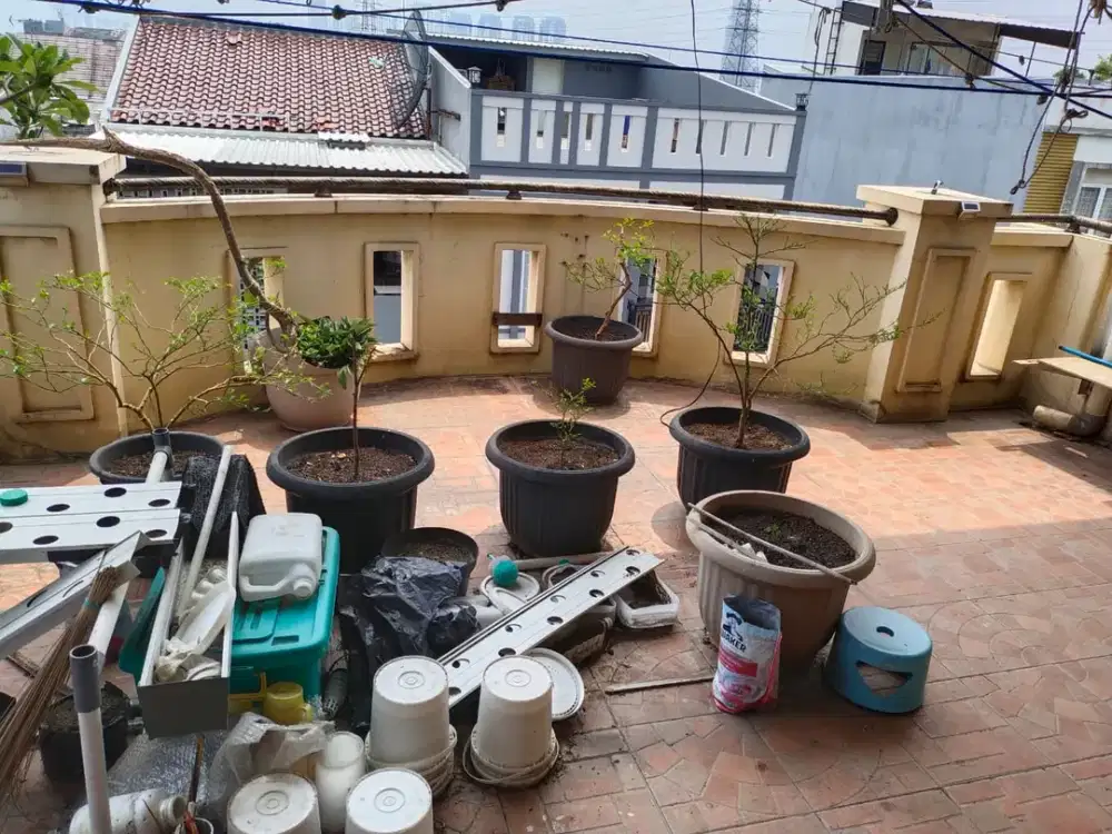 DIJUAL RUMAH SUNTER GRAHA PRATAMA (BARATA) UKU 6X15 SELATAN 3 LT HRG MENARIK