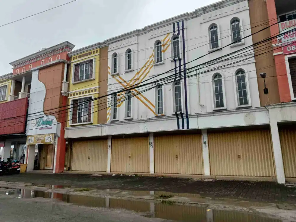 Ruko Strategis 3 Lantai Di Depan Jl. Raya Galaxy Jakasetia Bekasi