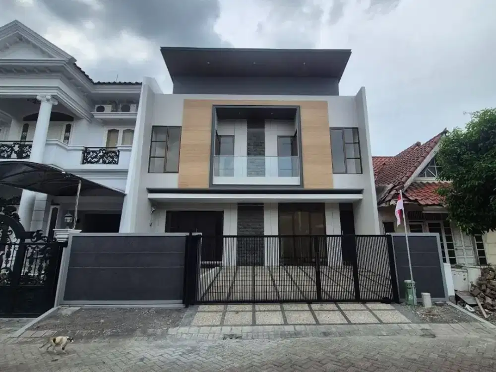 RUMAH CITRALAND UTAMA CLUSTER INTERNATIONAL VILLAGE MODERN