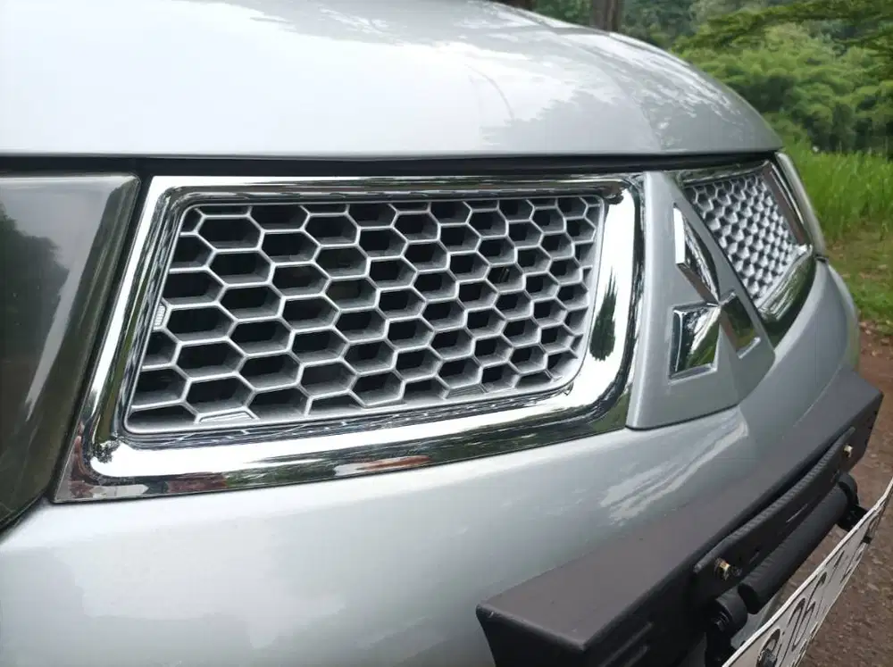 Mitsubishi Strada 2.5 GLS MT 4x4