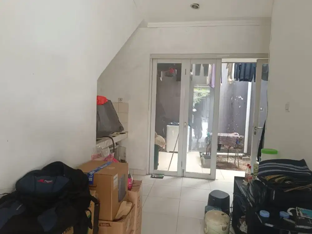 Dijual Rumah Ayna Graha Raya Tangsel